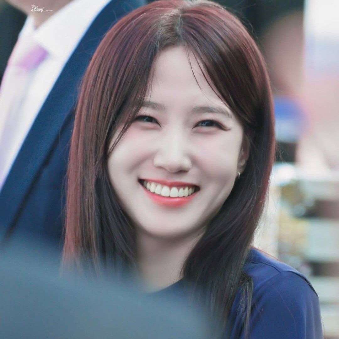 Behind-the-scenes cut of Park Eunbin