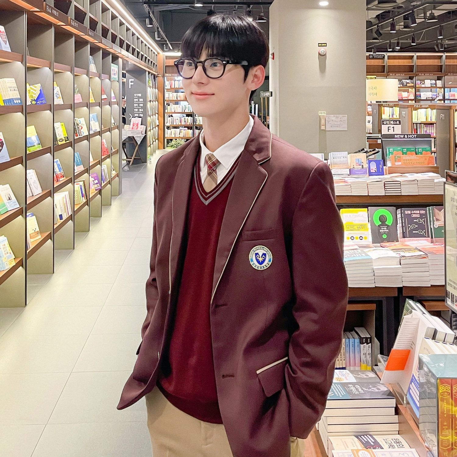 Recent activity shot of Hwang Minhyun