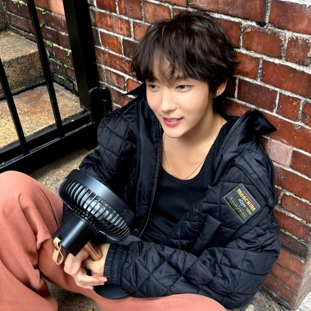 Latest photo of Lee Joongi