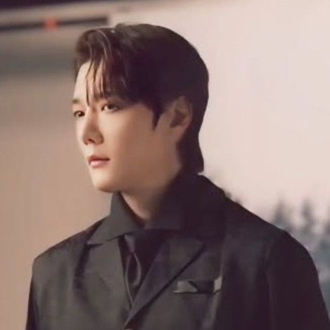 Recent activity shot of Choi Jinhyuk