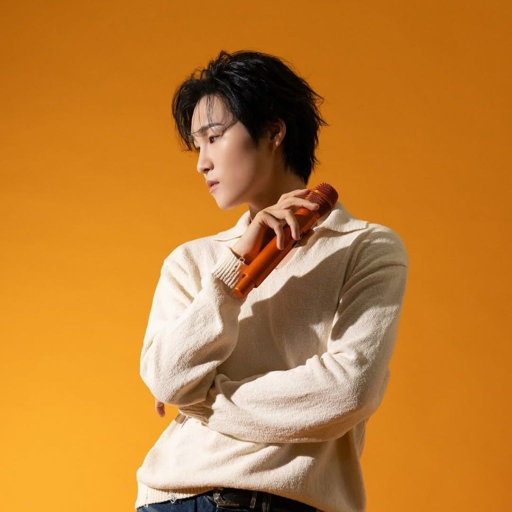 Behind-the-scenes cut of Kim Heejae