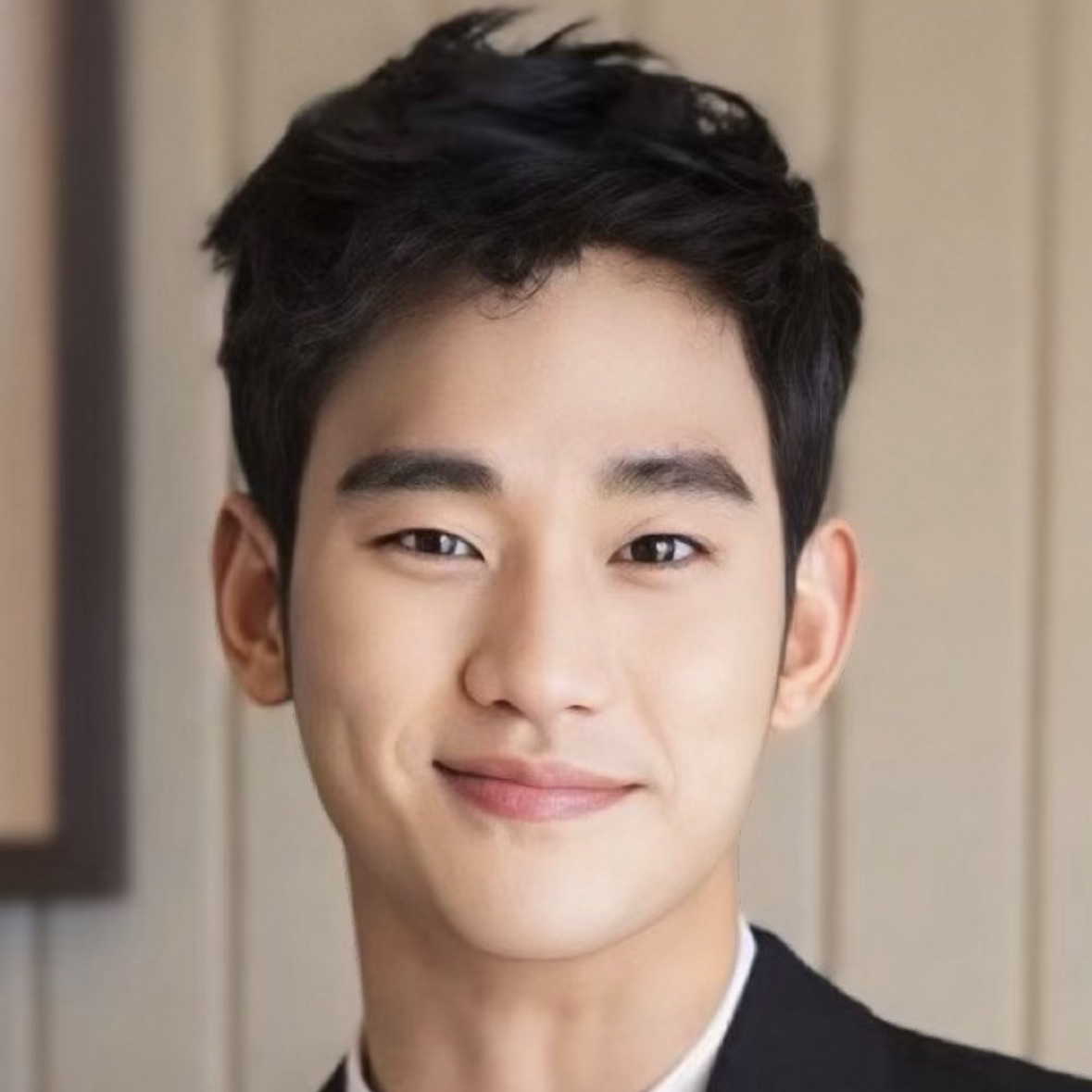 金秀賢的幕後花絮