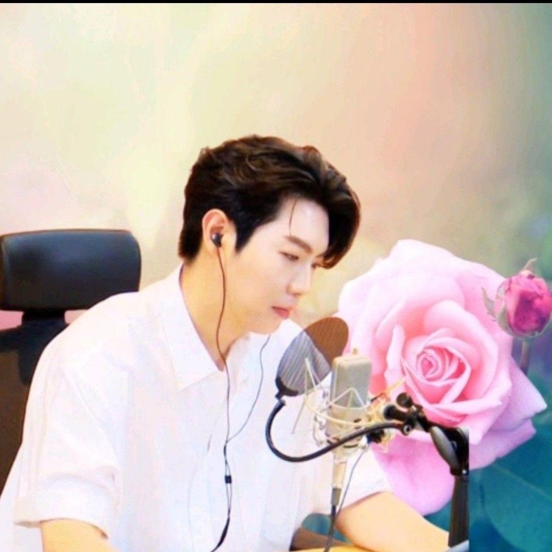 Behind-the-scenes cut of Son Taejin