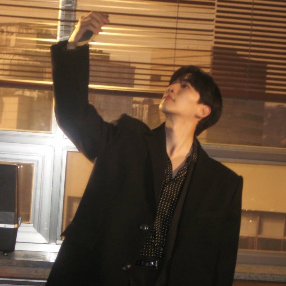 李俊昊的最新照片