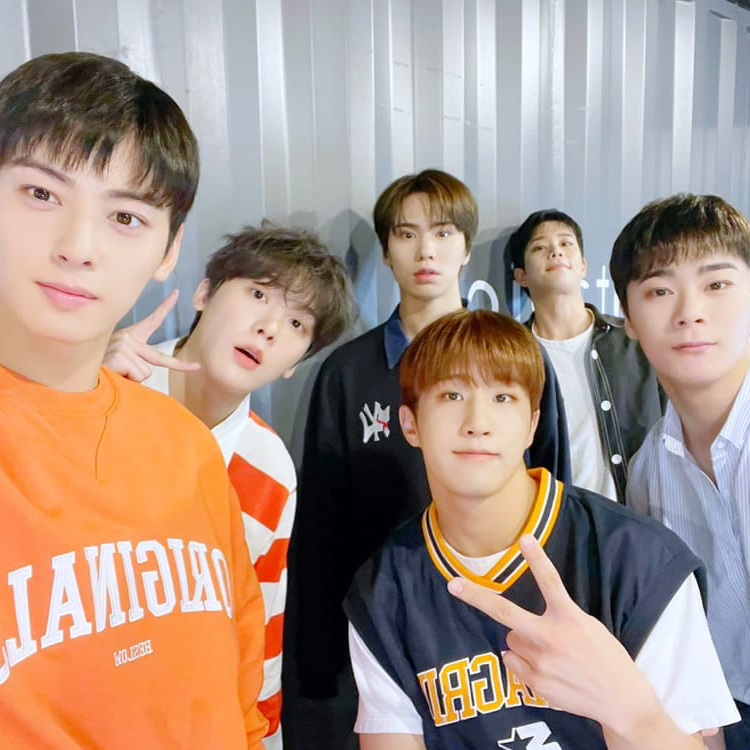 Latest photo of Cha Eunwoo