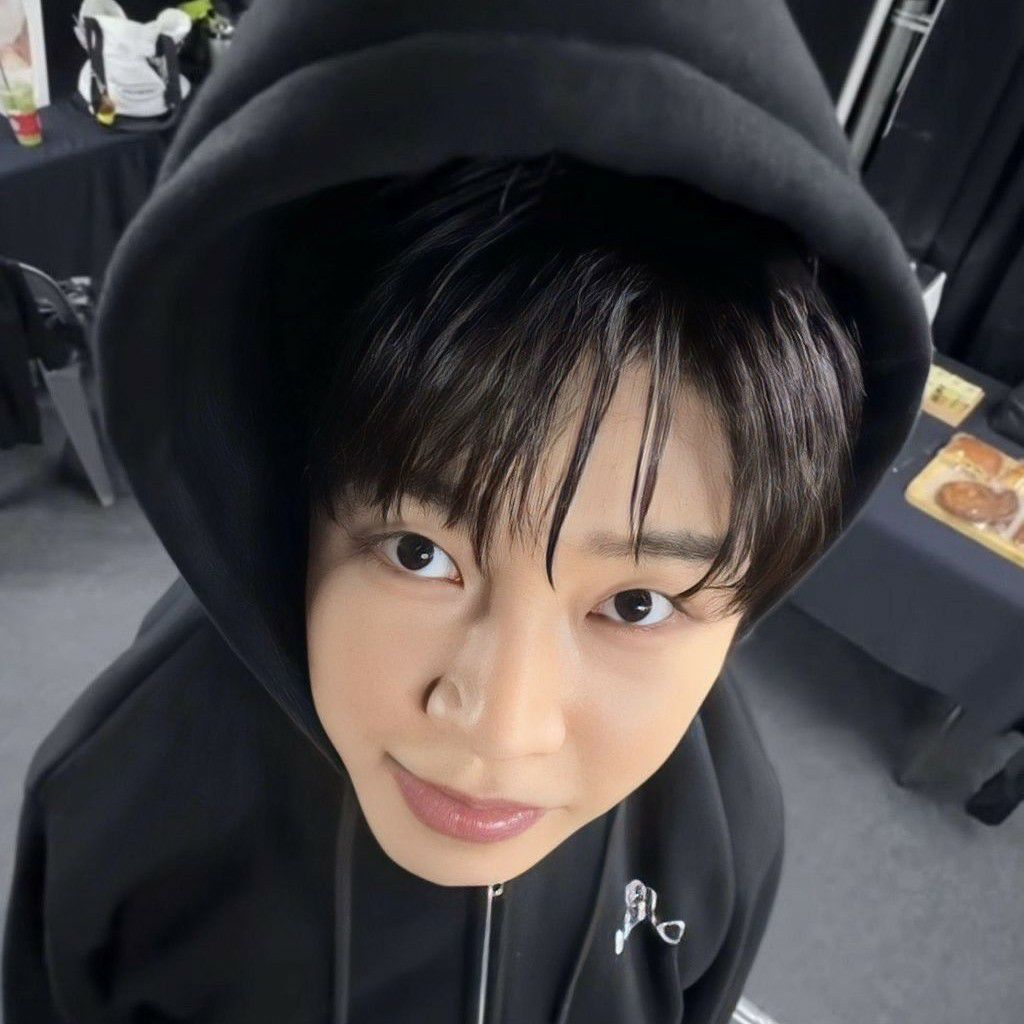 Recent activity shot of Lim Youngwoong