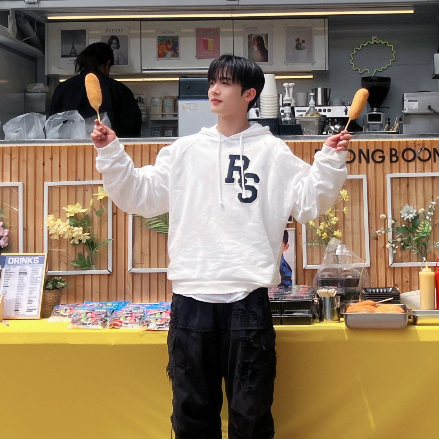 Recent activity shot of Kim Yohan