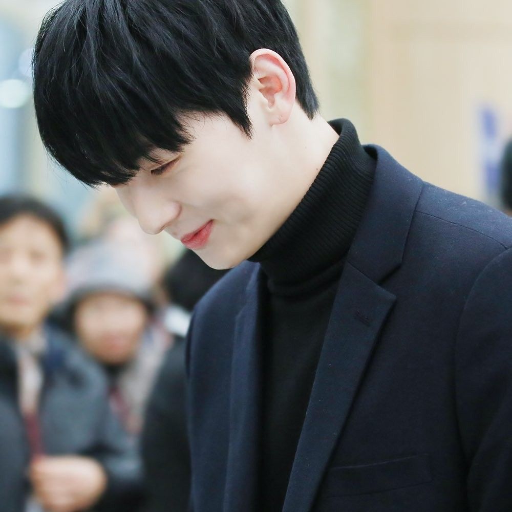 Latest photo of Hwang Minhyun