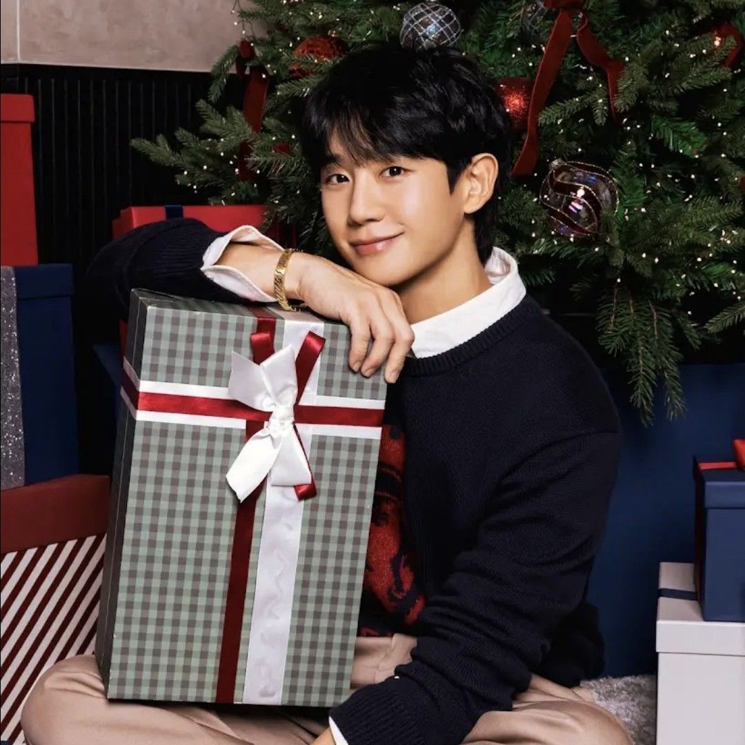 丁海寅的近期活動照