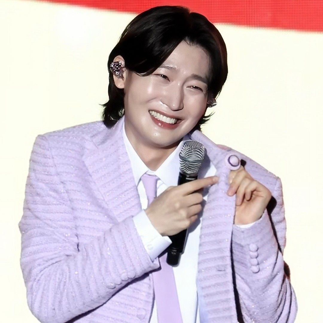 Behind-the-scenes cut of Kim Yongbin