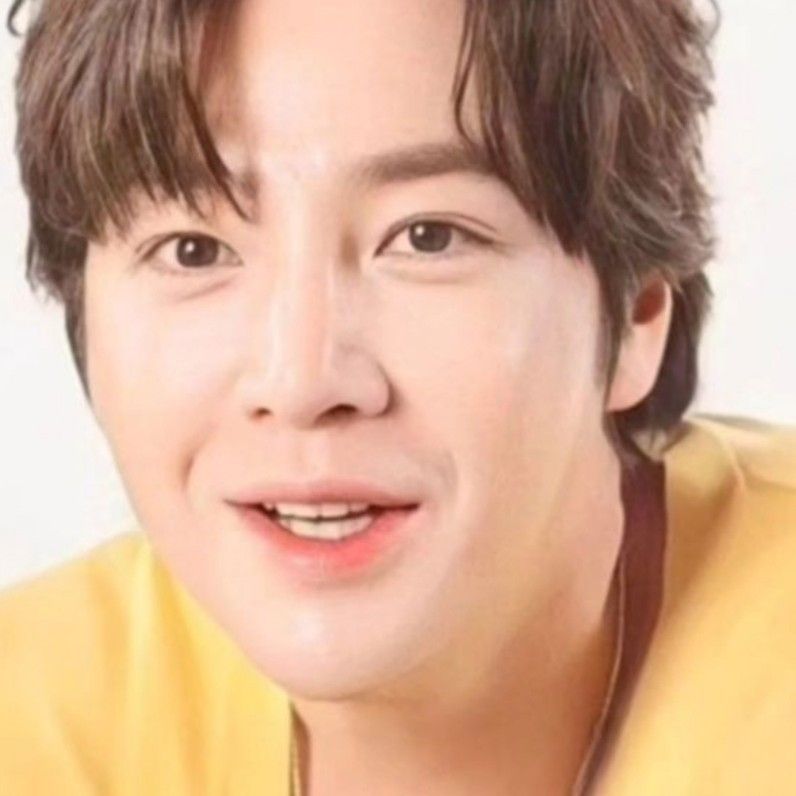 Behind-the-scenes cut of Jang Geunsuk