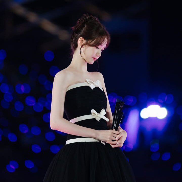 林允儿的最新照片