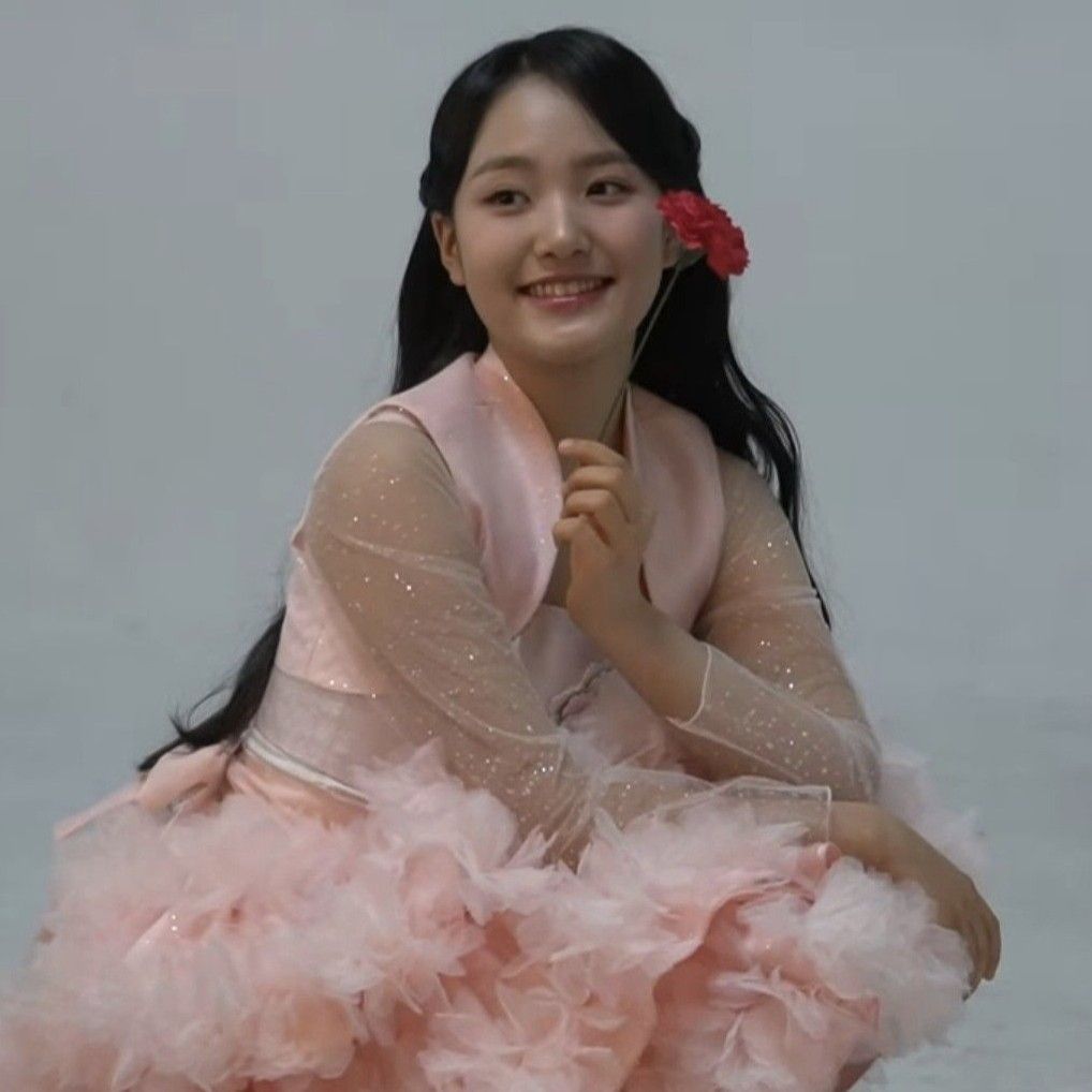 A moment captured by a fan of Kim Taeyeon