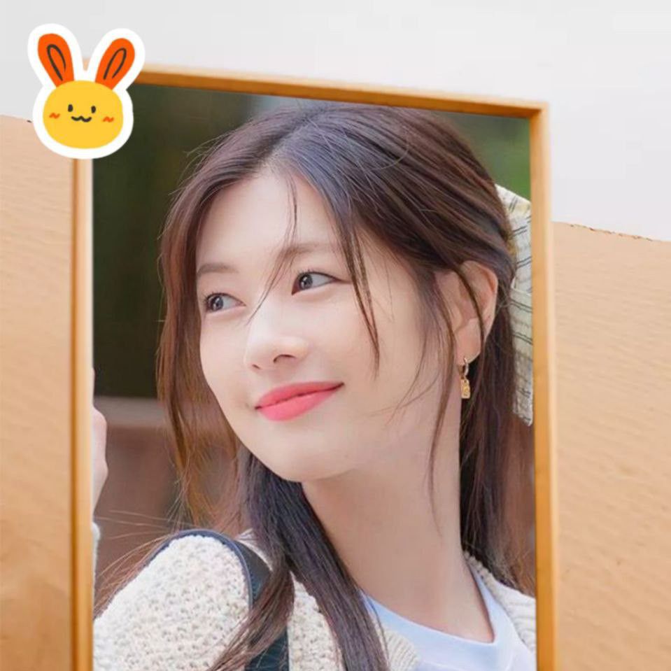 Behind-the-scenes cut of Jung Somin