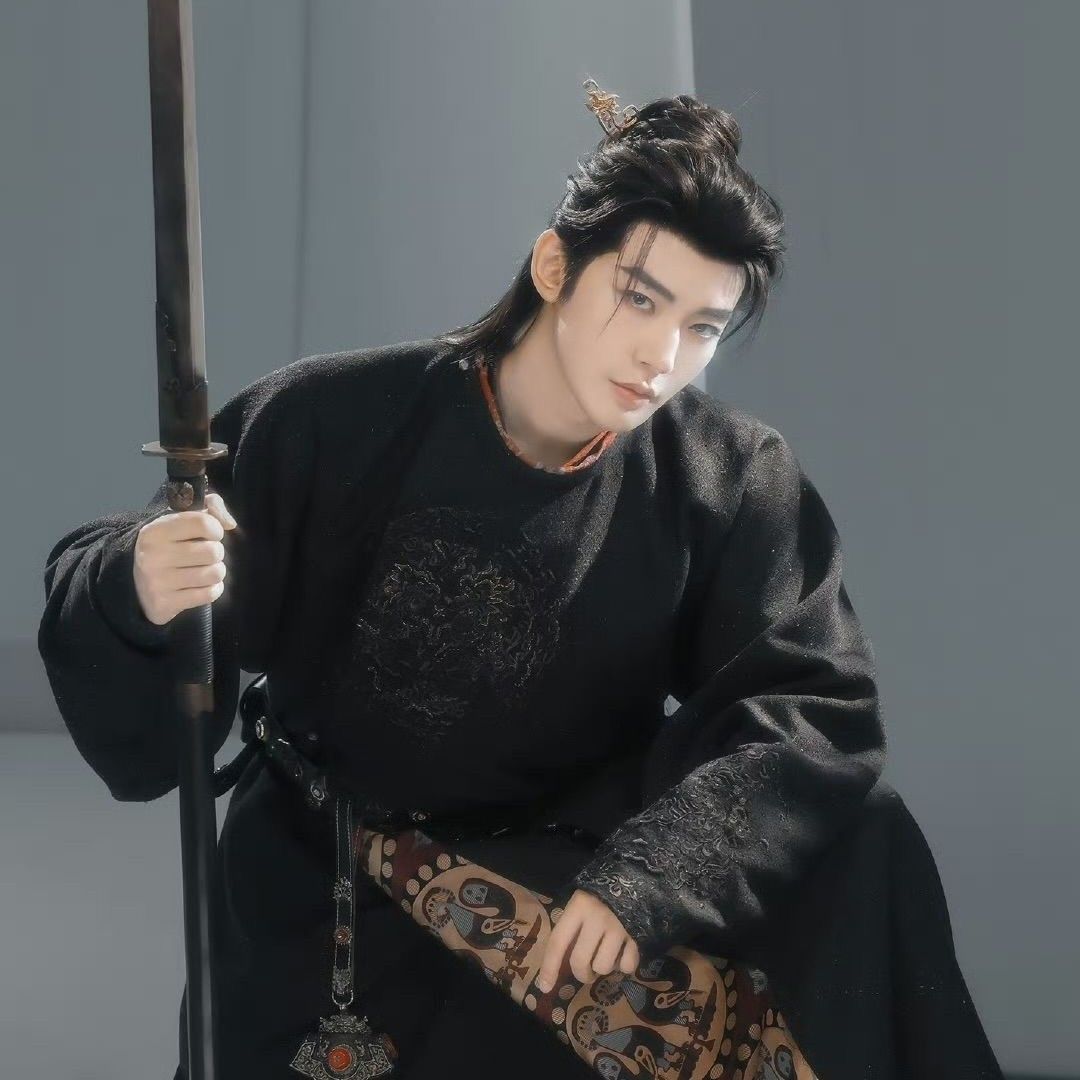 Behind-the-scenes cut of Deng Wei