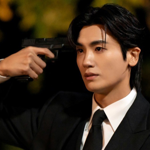 Recent activity shot of Park Hyungsik