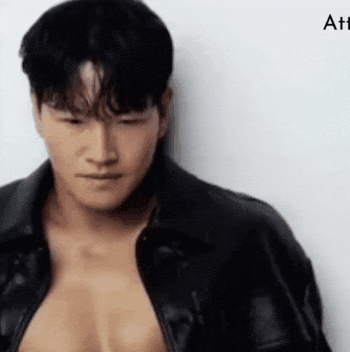 Behind-the-scenes cut of Kim Jongkook