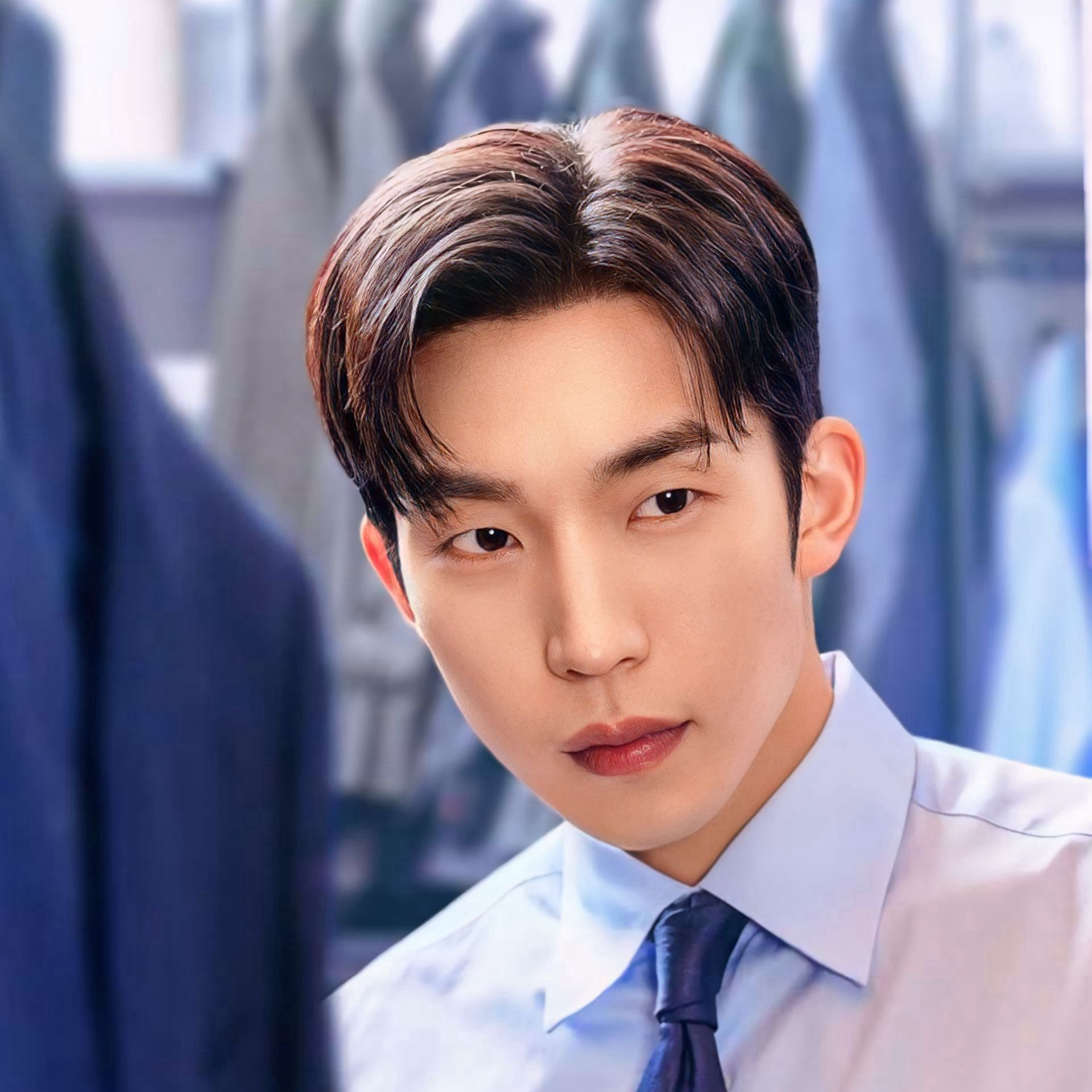 Behind-the-scenes cut of Lee Sangyi