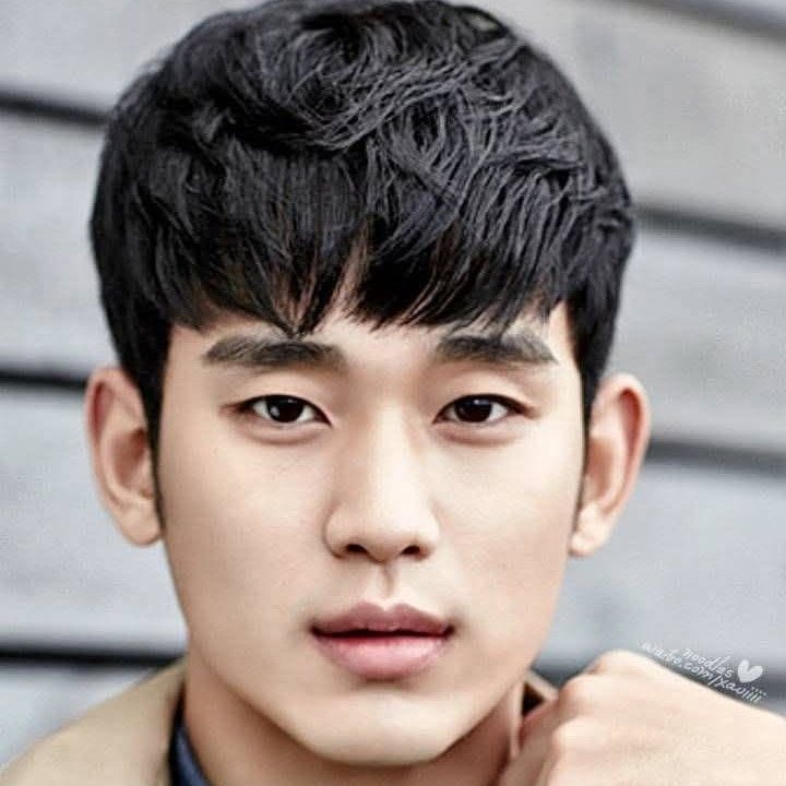 A moment captured by a fan of Kim Soohyun