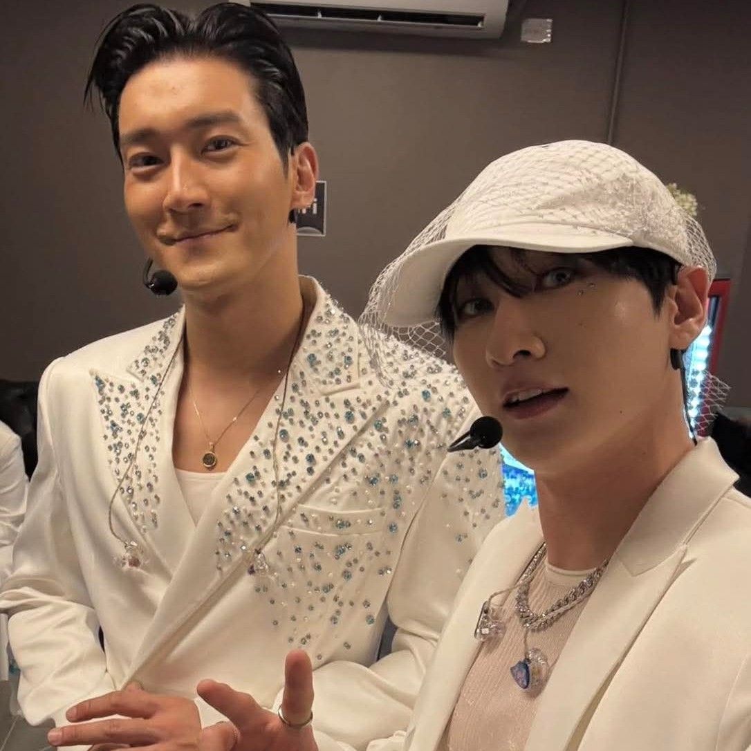 Behind-the-scenes cut of Choi Siwon