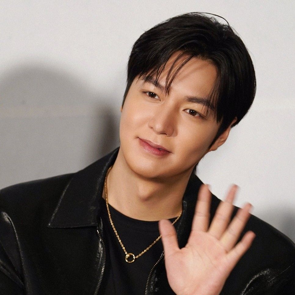 이민호 최근 활동샷