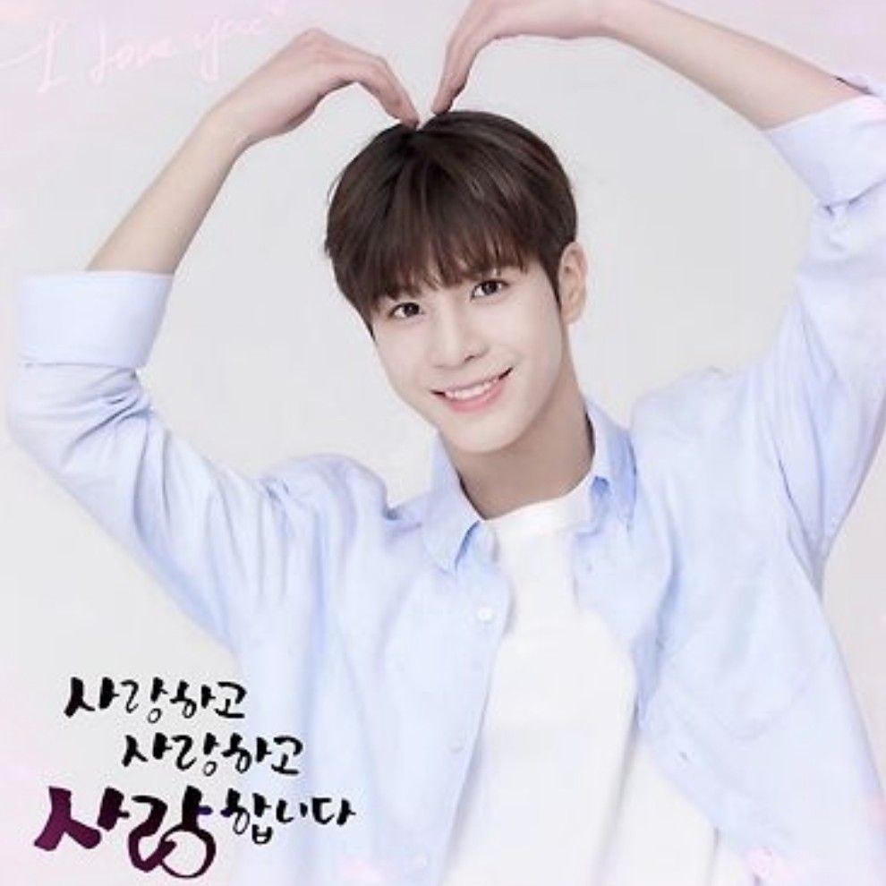 Behind-the-scenes cut of Jeong Dongwon