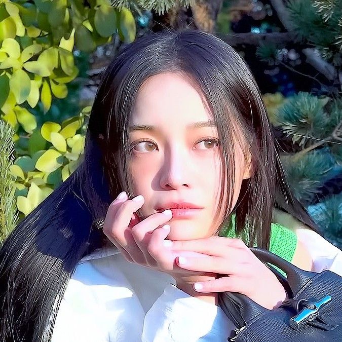 Recent activity shot of Kim Sejeong