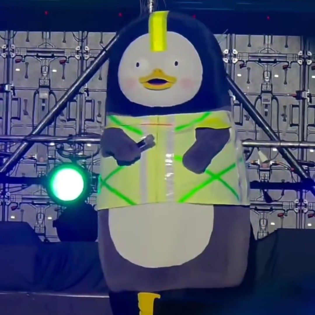 ペンスの最新写真