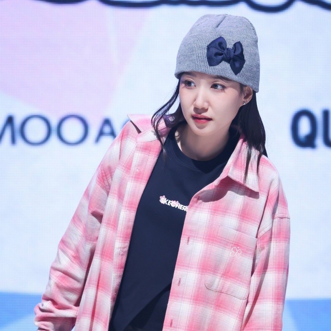 Recent activity shot of Park Eunbin