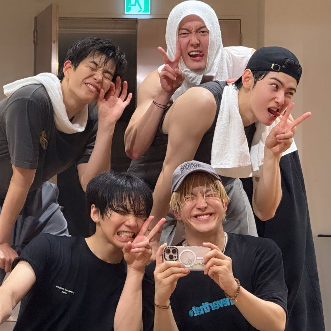 Recent activity shot of Cha Eunwoo