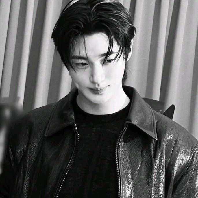 Latest photo of Byeon Wooseok