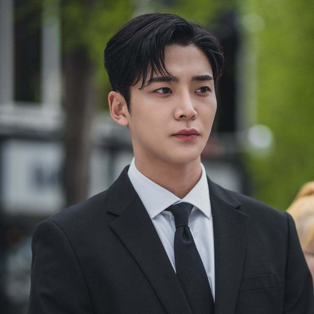 Recent activity shot of Rowoon