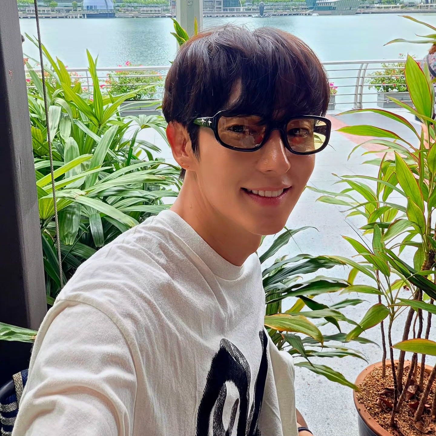 Cuplikan di balik layar dari Lee Joongi