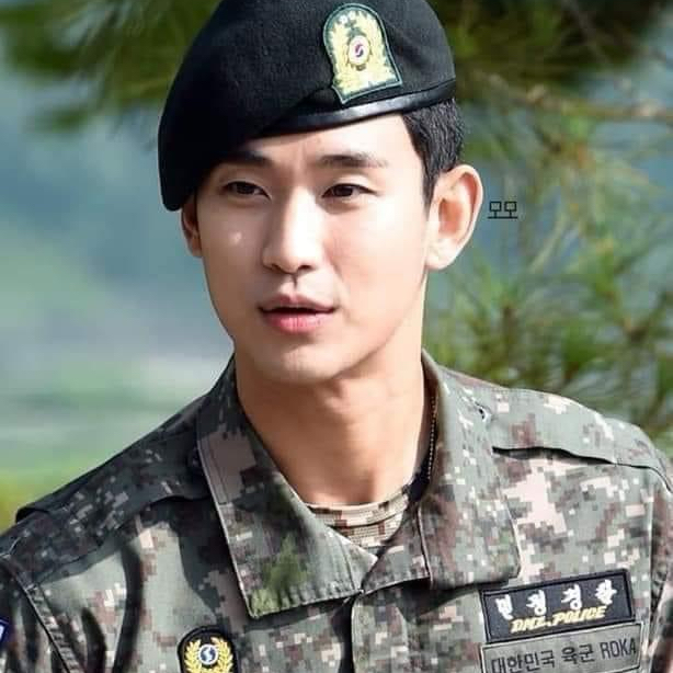 Recent activity shot of Kim Soohyun