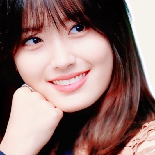 Behind-the-scenes cut of Nam Jihyeon