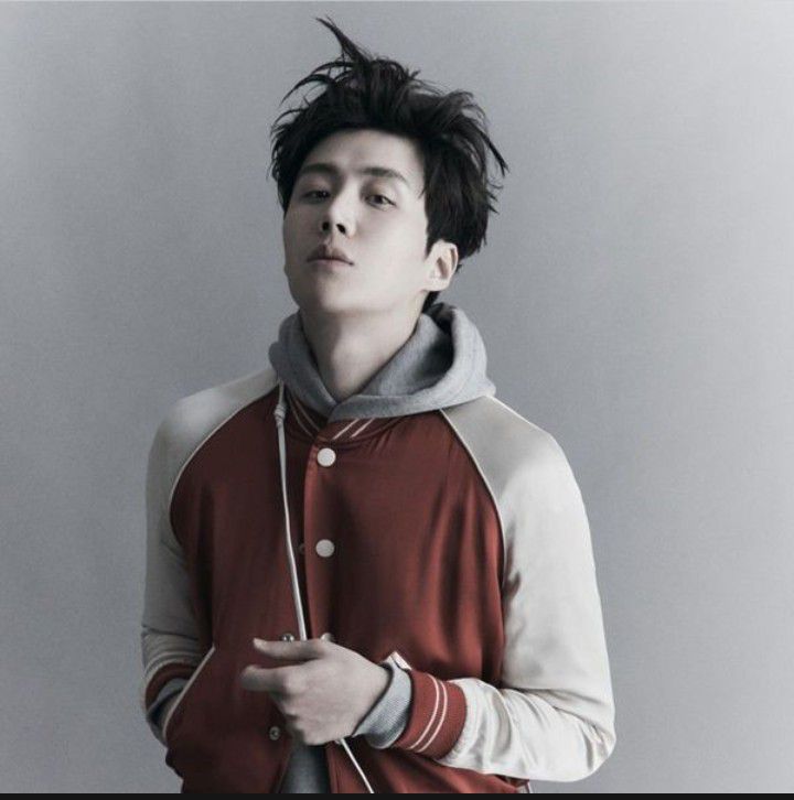 Latest photo of Kim Seonho