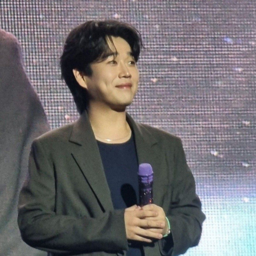 Latest photo of Hwang Youngwoong