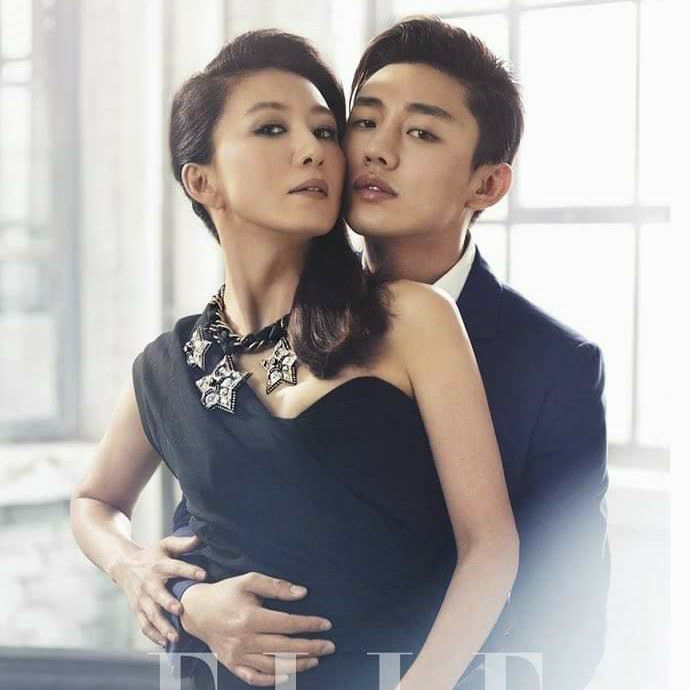 A moment captured by a fan of Kim Heeae