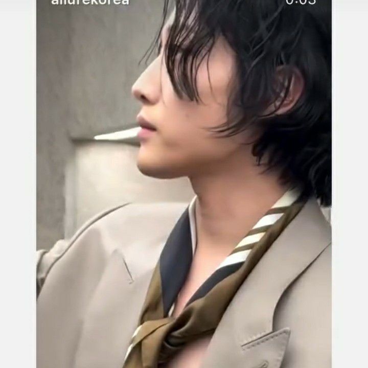 Latest photo of Lee Jongwon