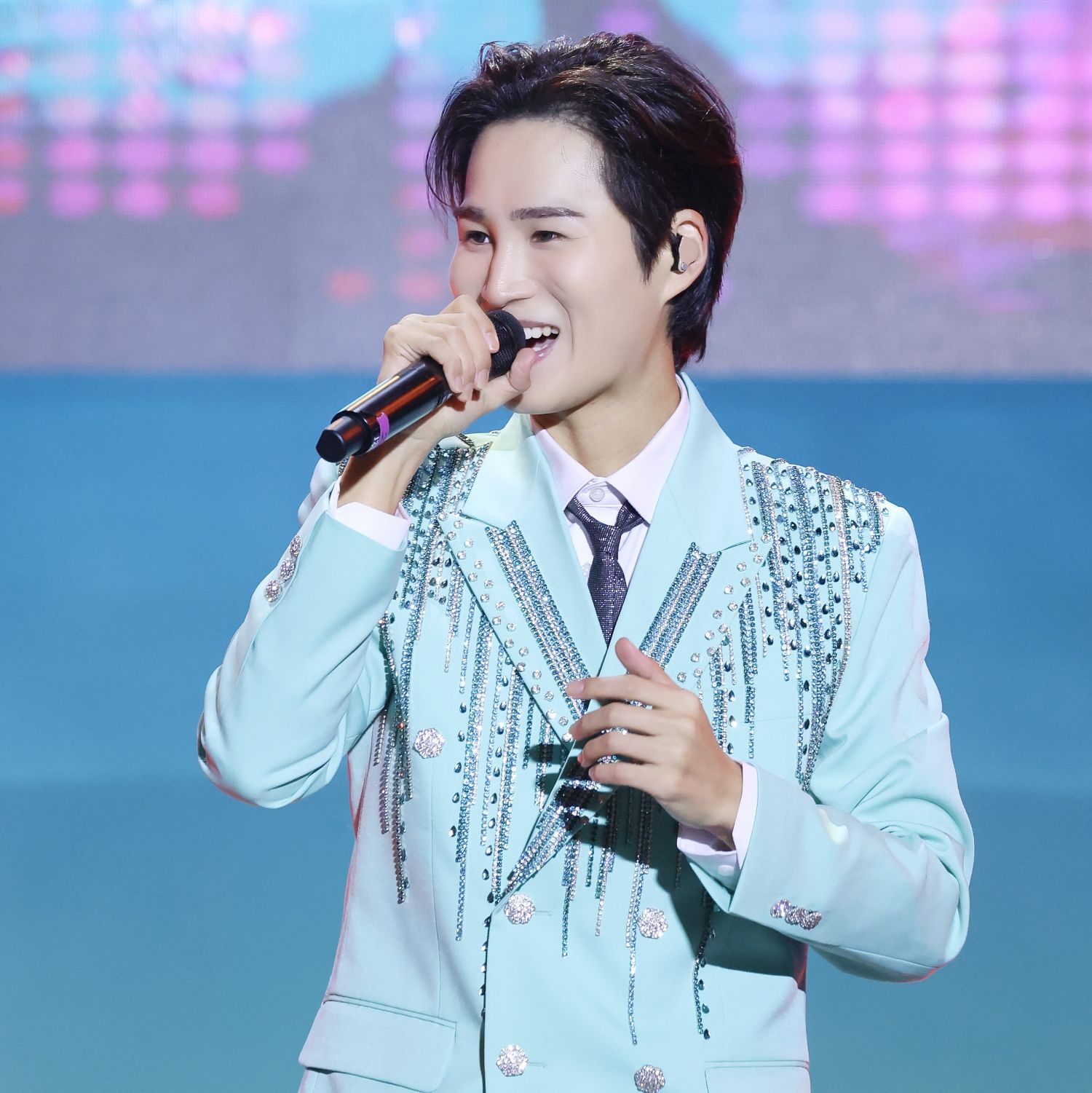 김희재 최근 활동샷