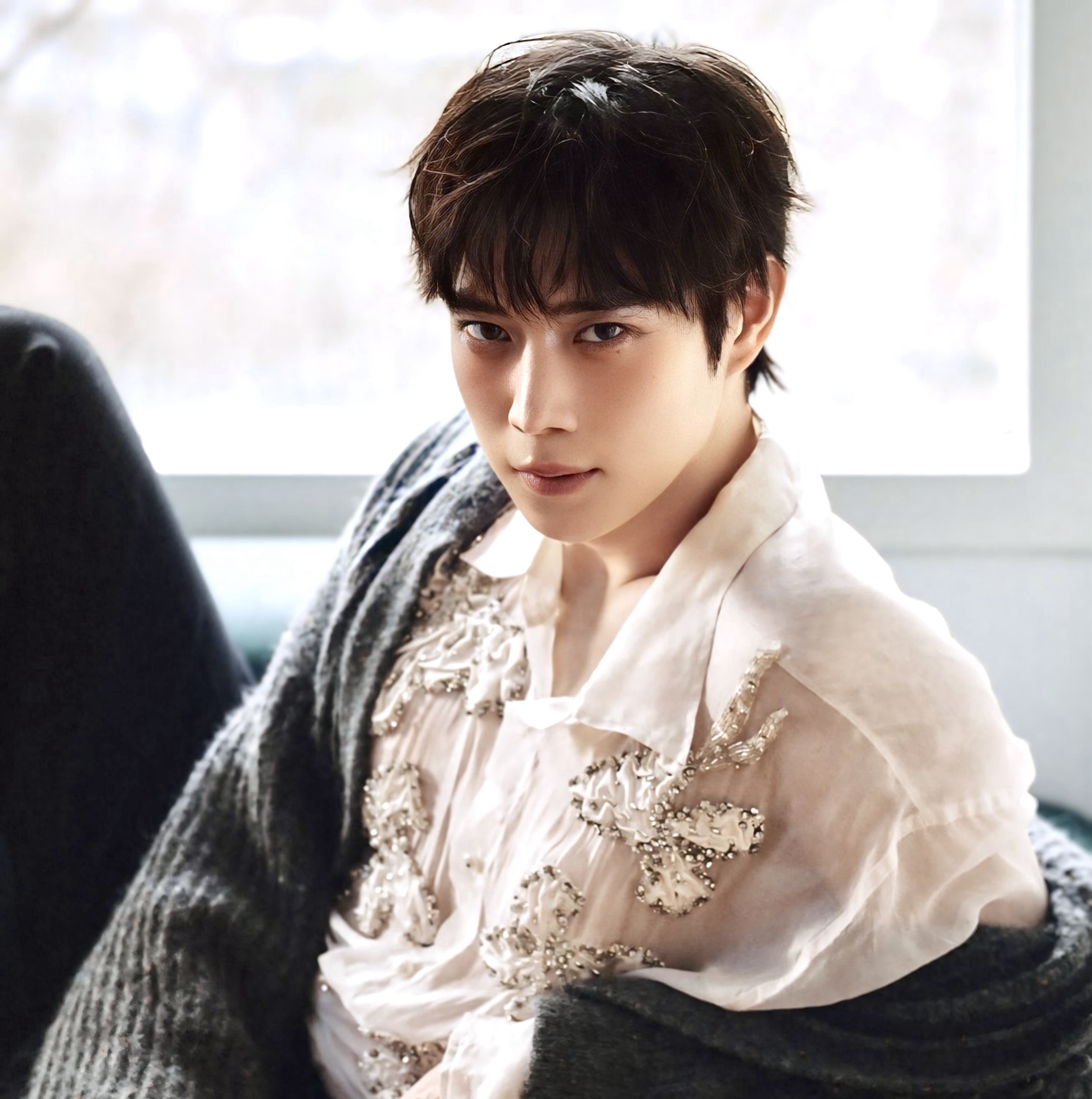 Behind-the-scenes cut of Kim Youngdae