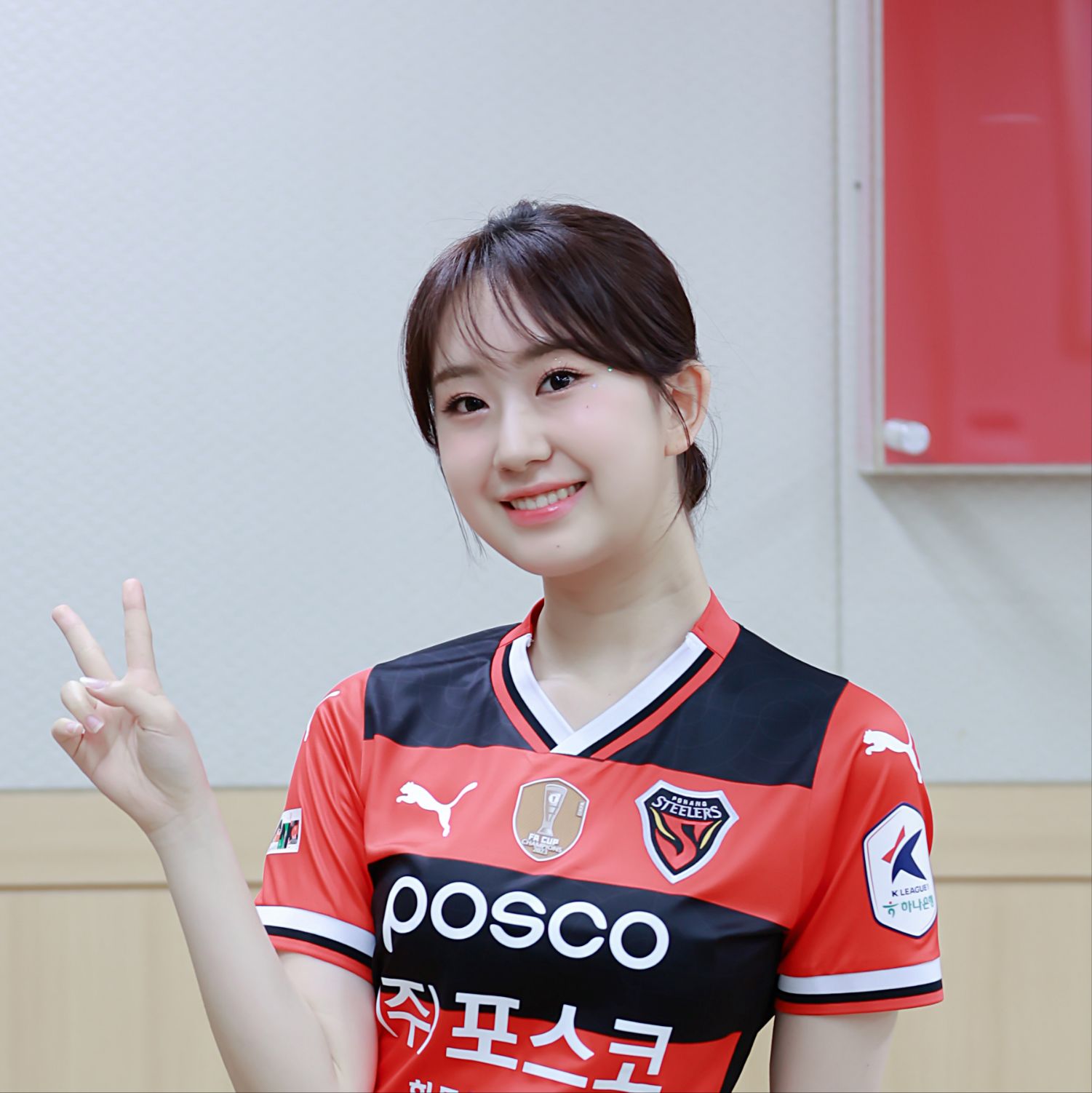 Latest photo of Jeon Yujin