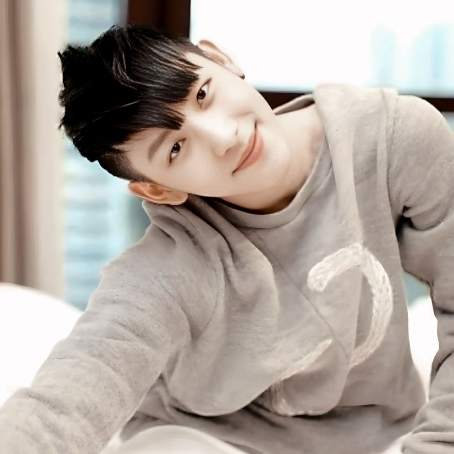 Latest photo of Yim Siwan