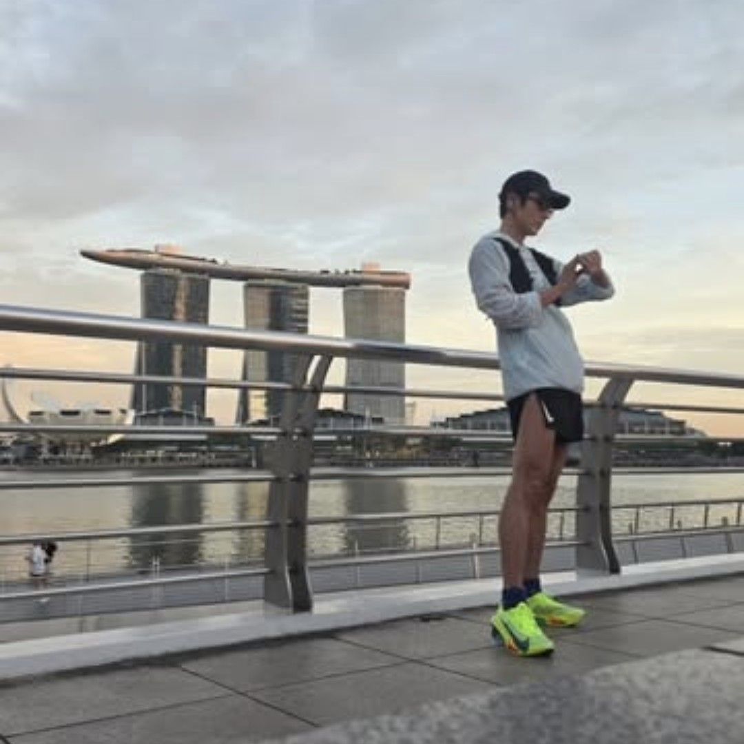 Behind-the-scenes cut of Lee Joongi