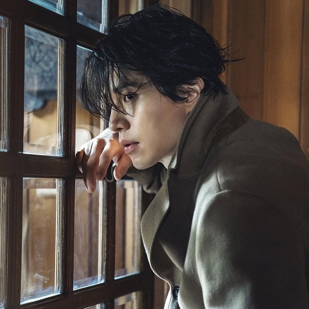 Latest photo of Lee Dongwook