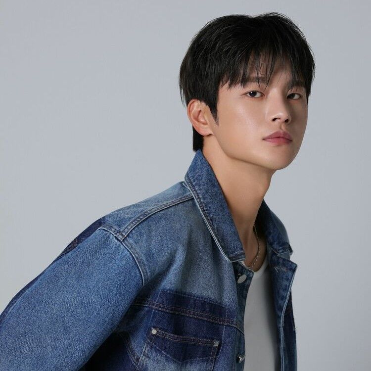 ソ・イングクの最新写真