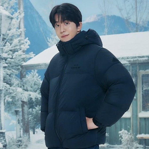 Behind-the-scenes cut of Nam Joohyuk