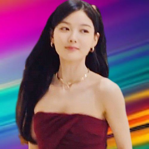 Behind-the-scenes cut of Kim Youjung