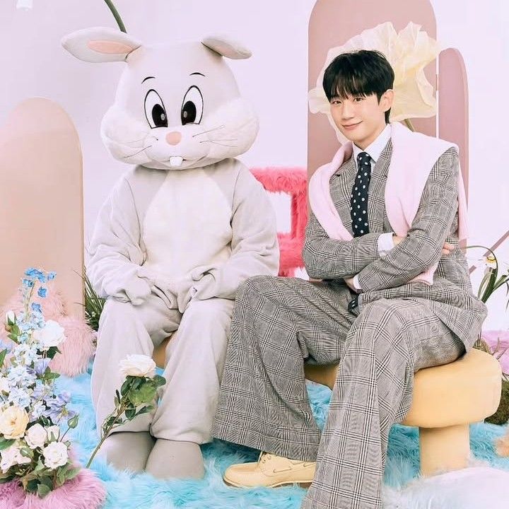 丁海寅的最新照片