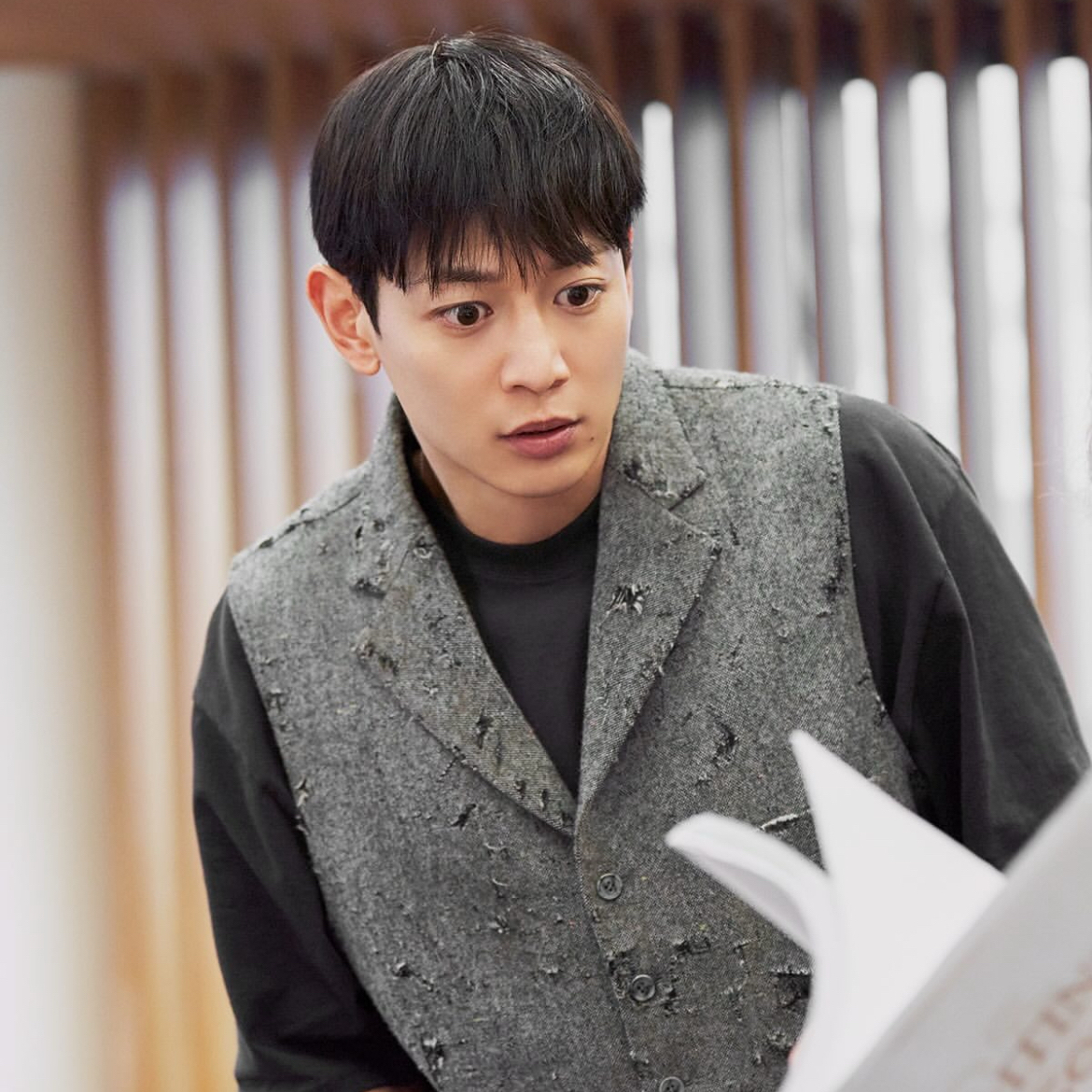 Behind-the-scenes cut of Choi Minho